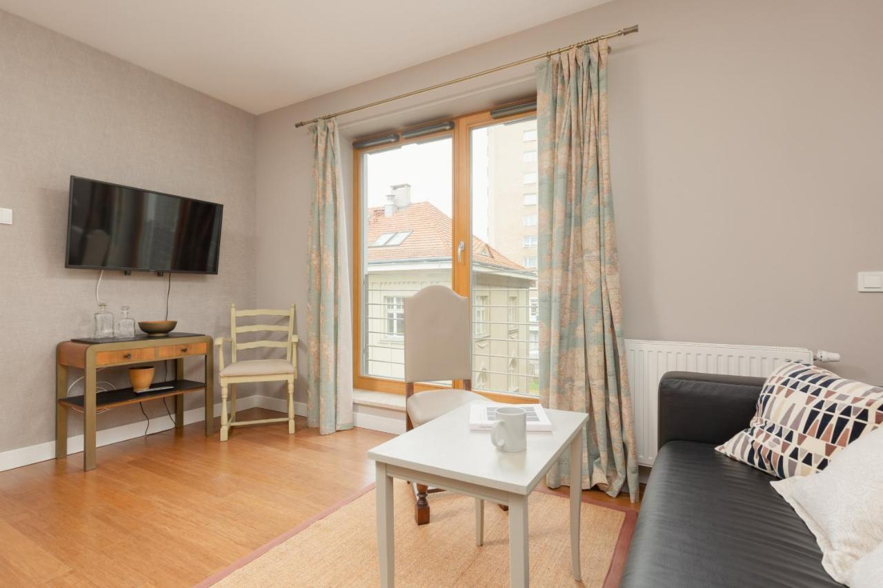 Elegancki Apartament W Centrum Gdyni Z Parkingiem By Noclegi Renters グディニャ エクステリア 写真